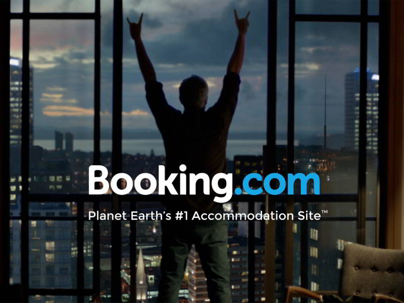 Booking.com Türkiye'ye geri dönüyor
